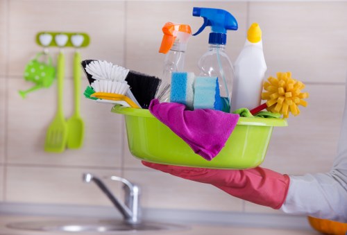 Kitchen and bathroom stain removal on tiled surfaces
